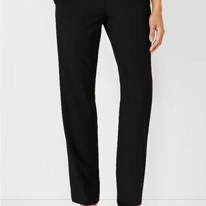 Ann Taylor “the Sophia” Black Straight-Leg Pants 00P